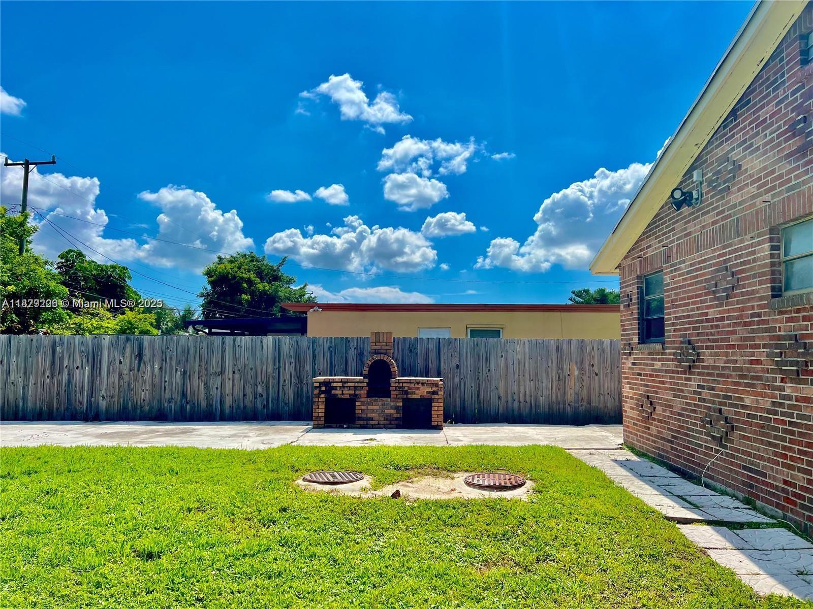 GRACEWOOD - Residential Lease