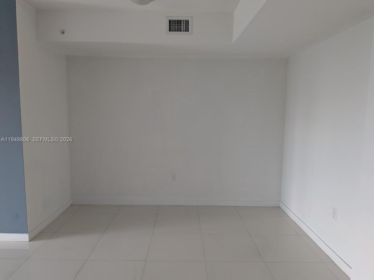 MIDTOWN AT DORAL - Residential