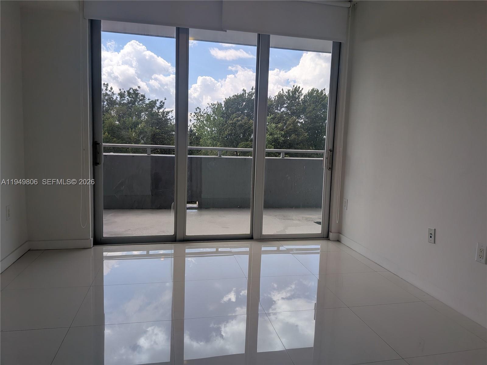 MIDTOWN AT DORAL - Residential