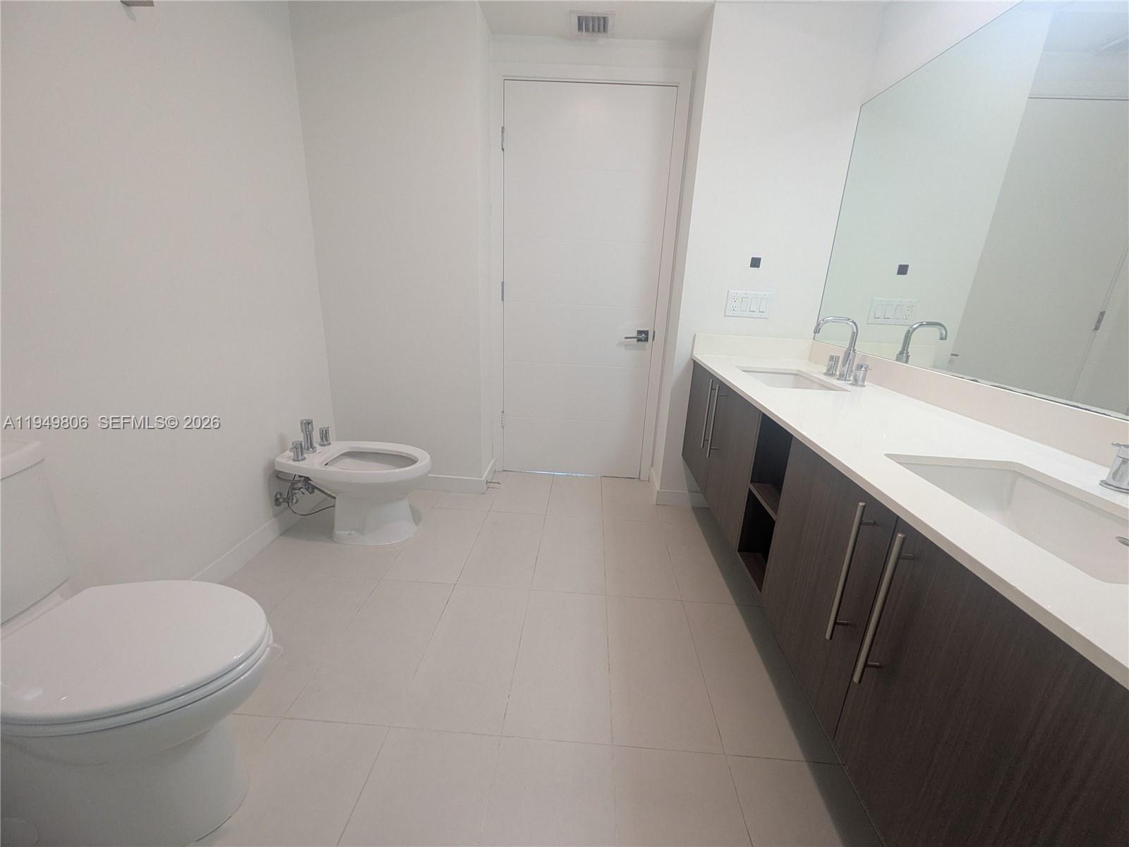 MIDTOWN AT DORAL - Residential