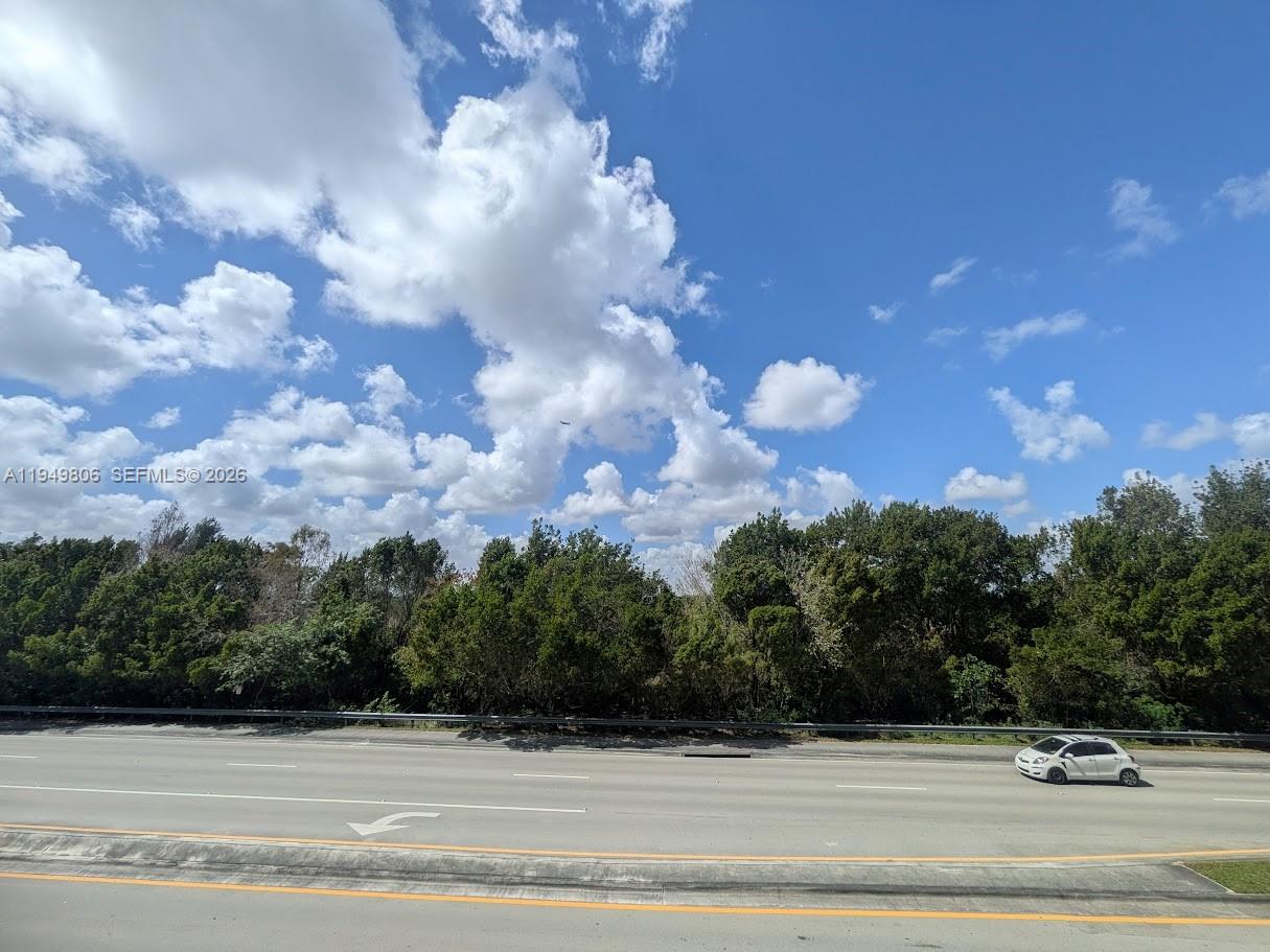 MIDTOWN AT DORAL - Residential