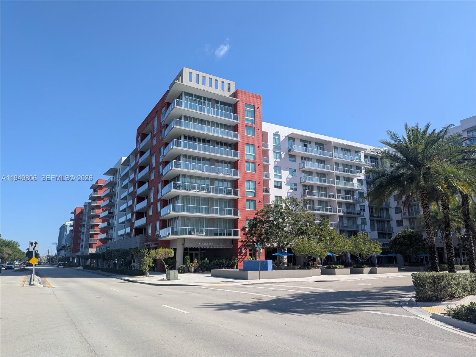 MIDTOWN AT DORAL - Residential