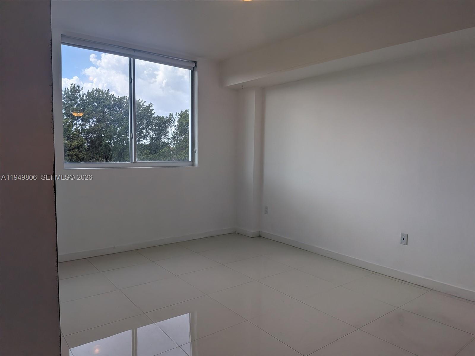 MIDTOWN AT DORAL - Residential