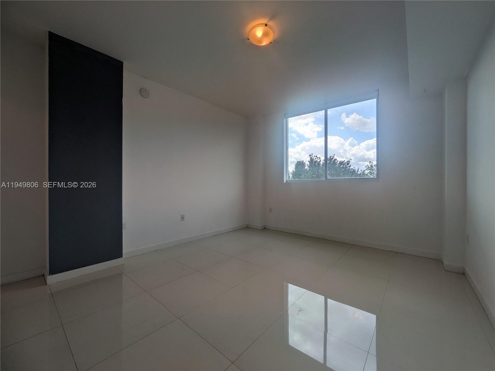 MIDTOWN AT DORAL - Residential