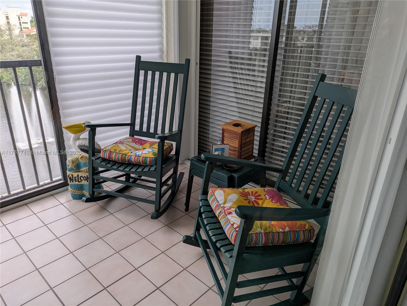 CYPRESS BEND CONDOMINIUM - Residential