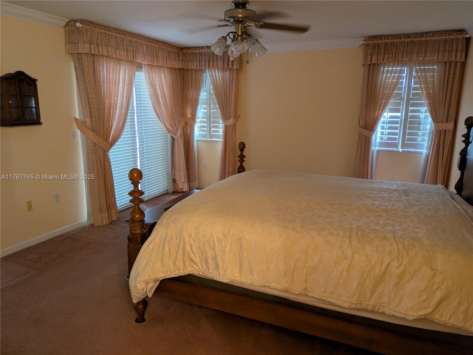 CYPRESS BEND CONDOMINIUM - Residential