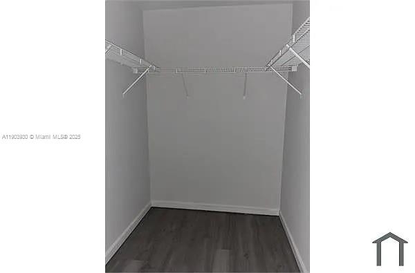 SHOMA TOWNHOMES AT KEYSCO - Residential Lease