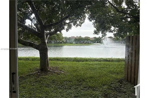 SHOMA TOWNHOMES AT KEYSCO - Residential Lease