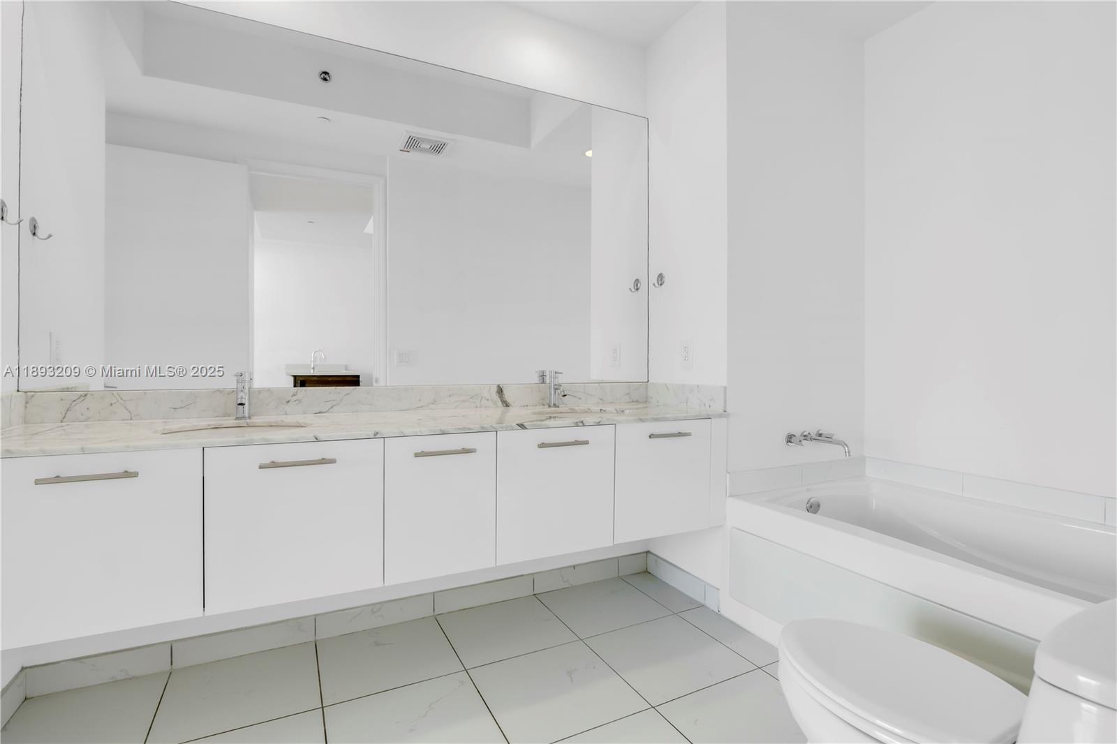 500 BRICKELL WEST CONDO - Residential Lease