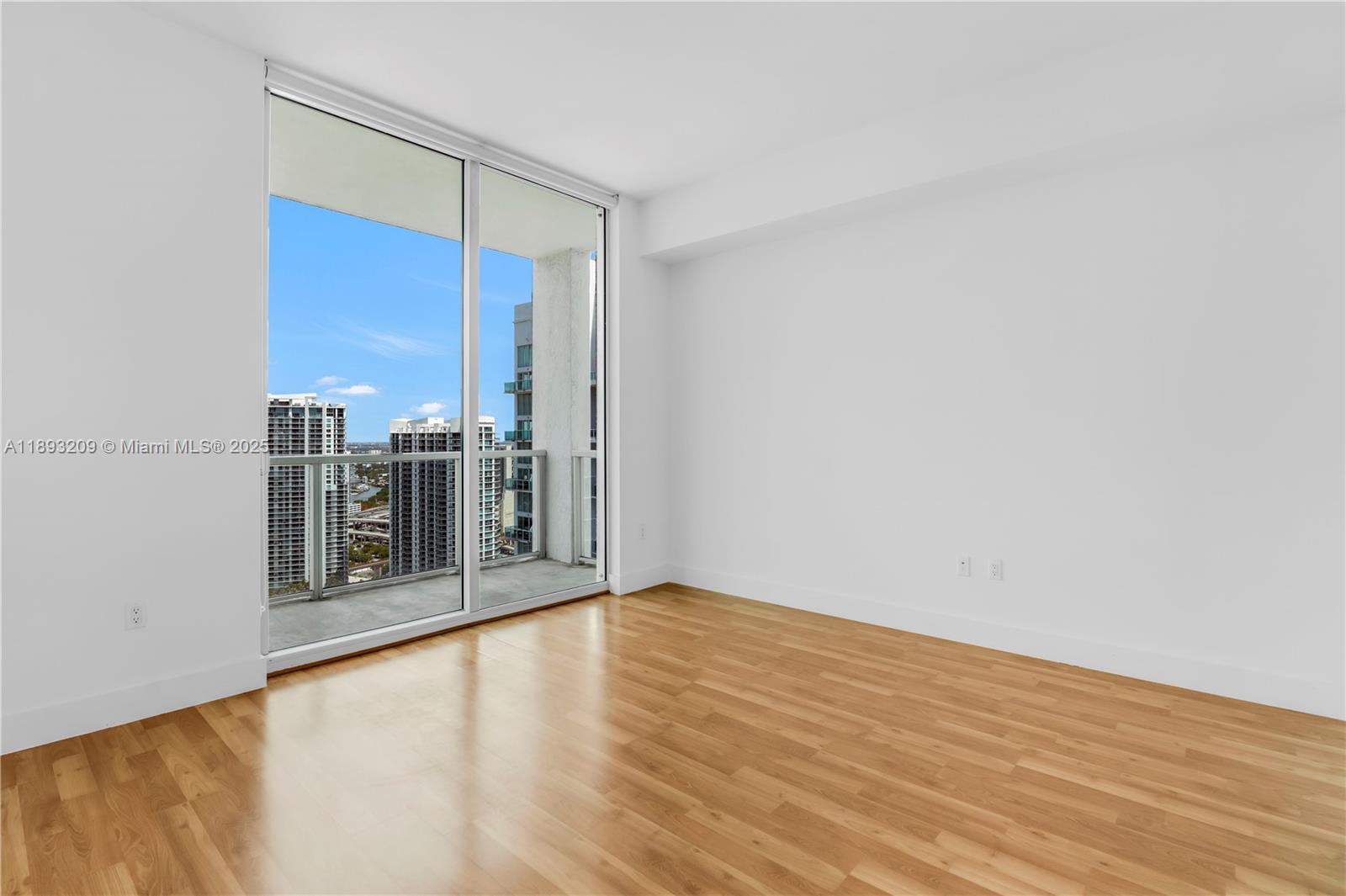 500 BRICKELL WEST CONDO - Residential Lease
