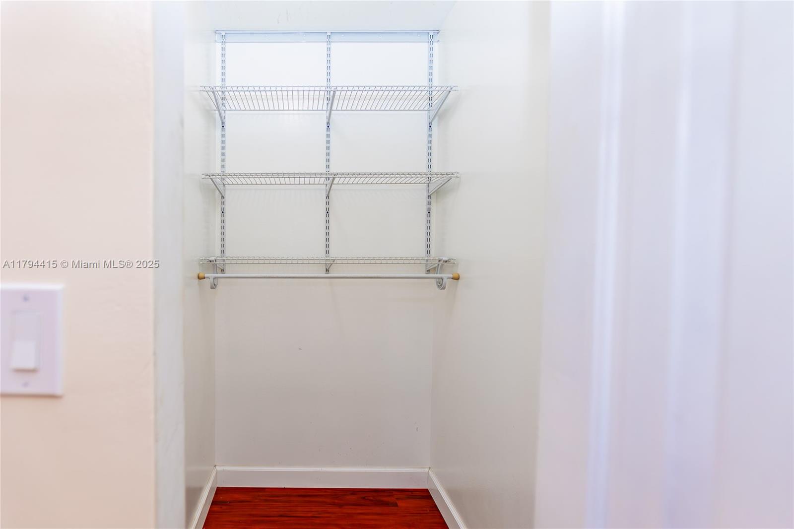1613 NW 16 ST CONDO - Residential