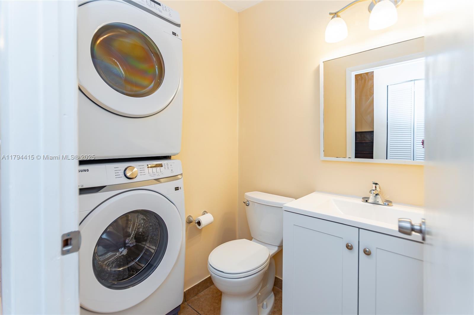 1613 NW 16 ST CONDO - Residential