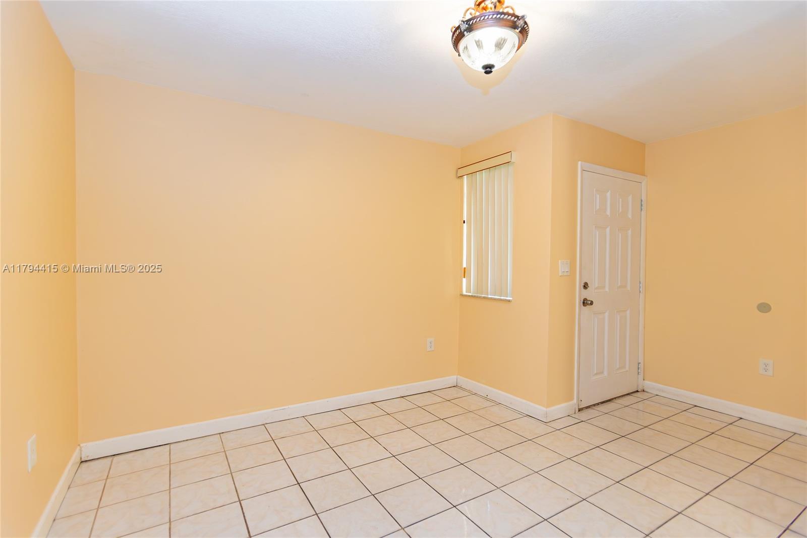 1613 NW 16 ST CONDO - Residential