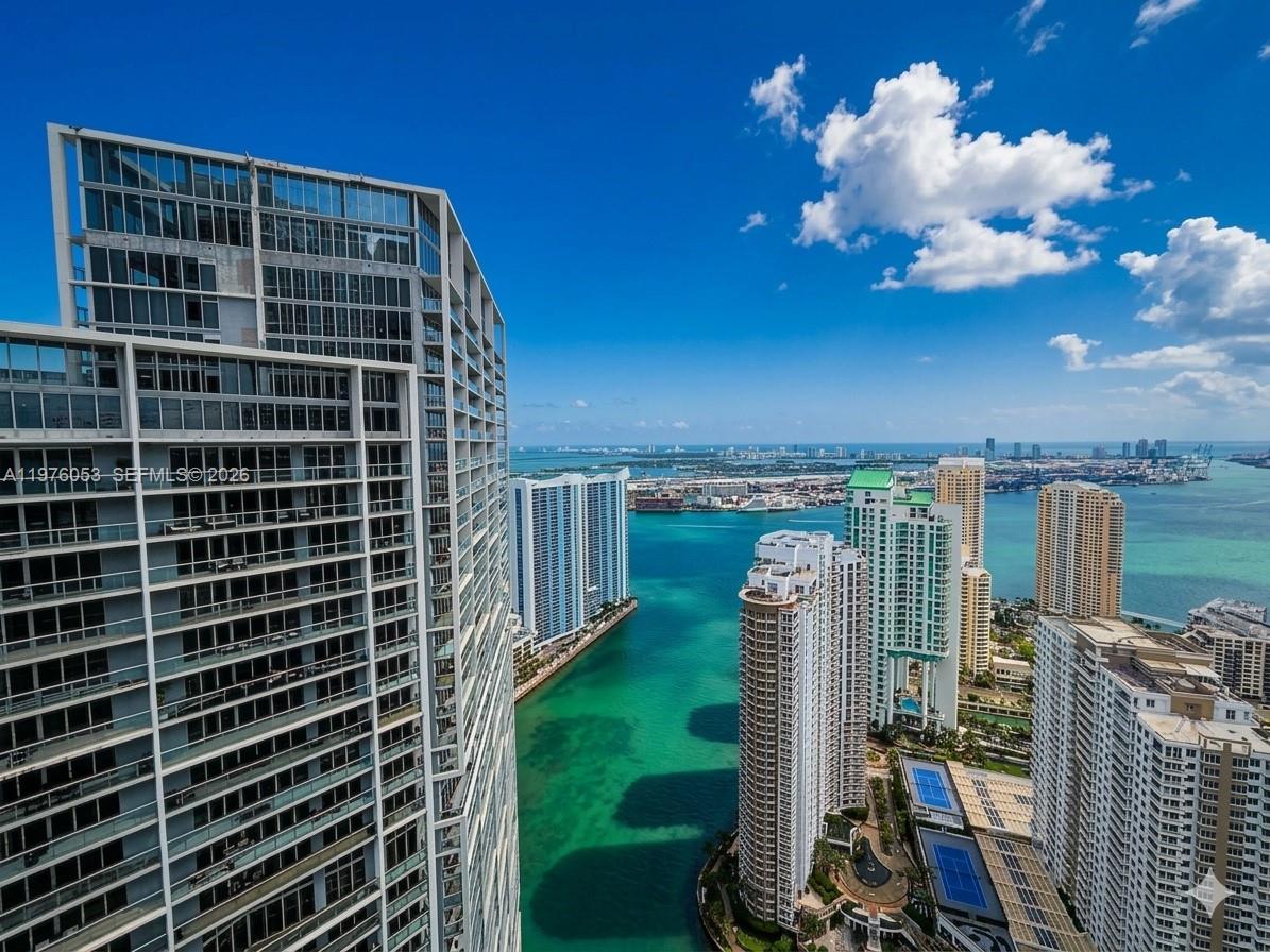ICON BRICKELL NO TWO - Residential Lease