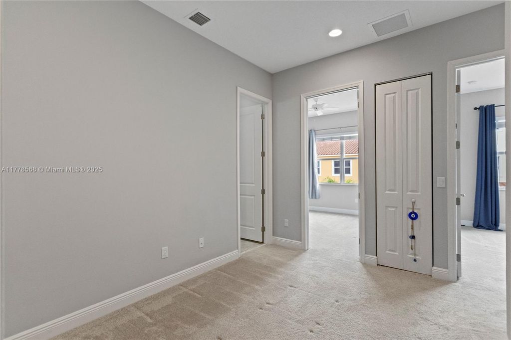 listing image 30