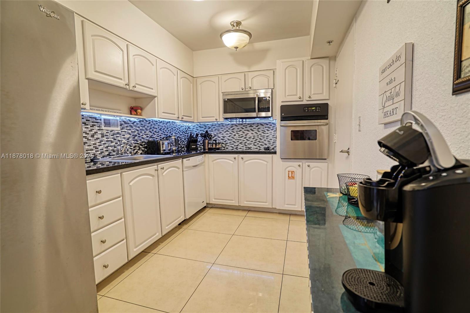 4001 S Ocean Dr 10R