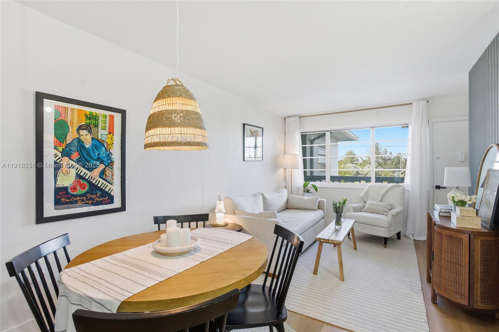 FLAMINGO PARKVIEW CONDO - Residential