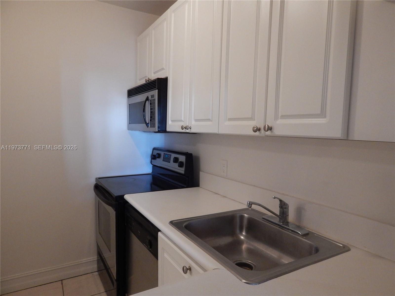 ISLAND PLACE AT NORTH BAY - Residential