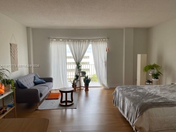 ISLAND PLACE AT NORTH BAY - Residential