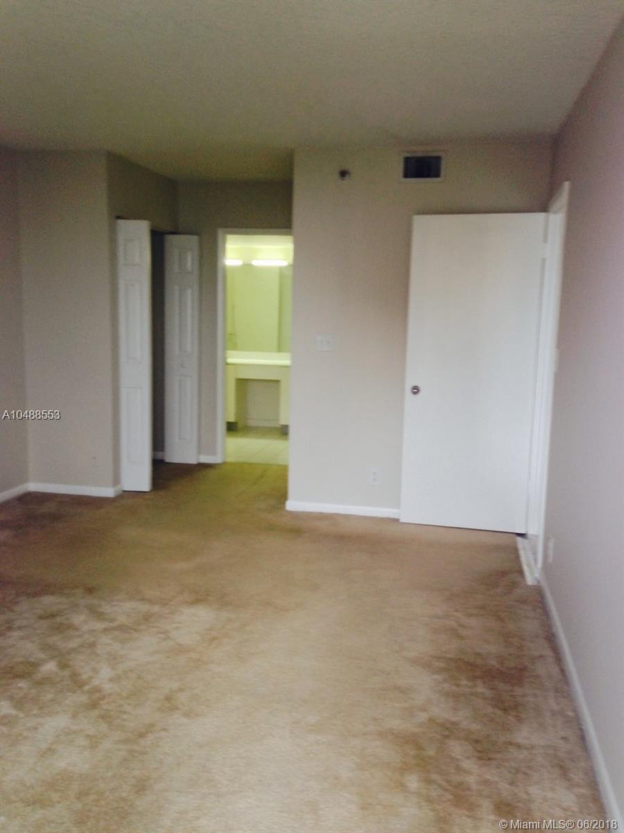 Parc Central Aventura East - Residential Lease