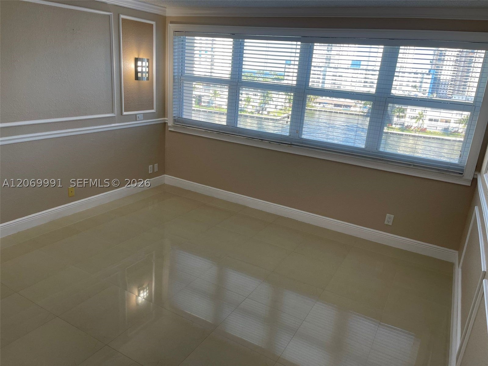 111 Golden Isles Dr F2