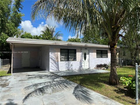 6121 Madison St Hollywood FL 33023