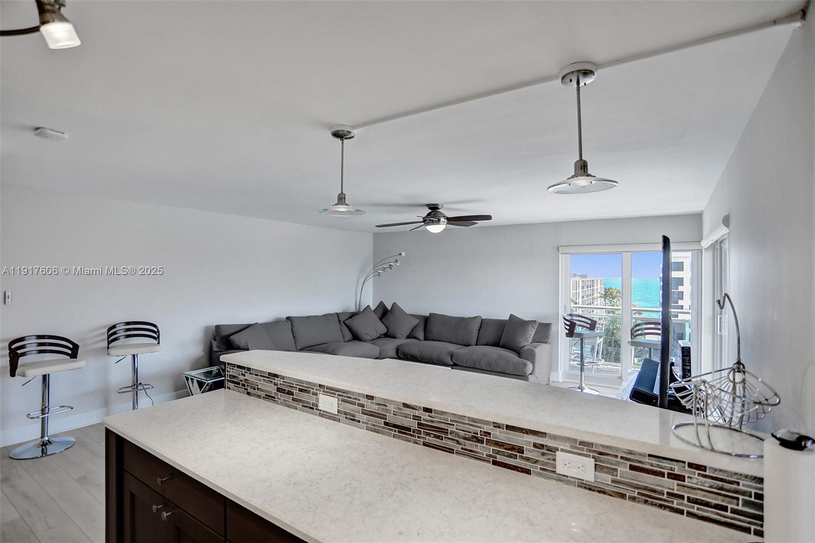 HILLSBORO ISLAND HOUSE CO - Residential