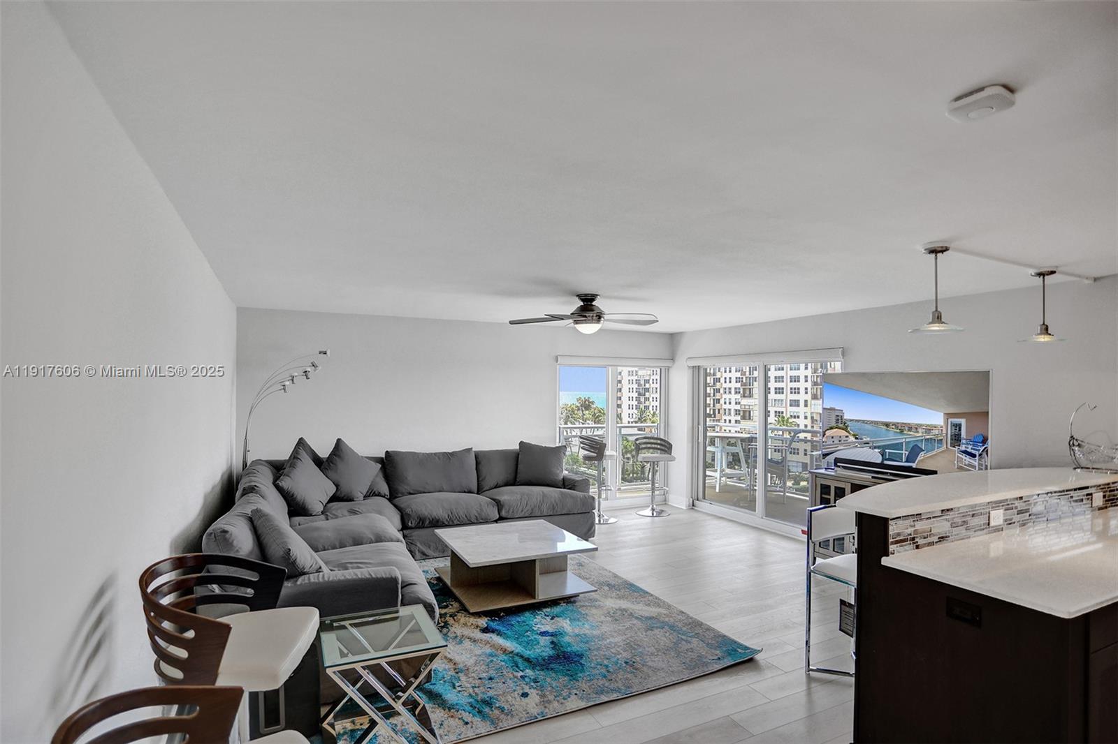 HILLSBORO ISLAND HOUSE CO - Residential