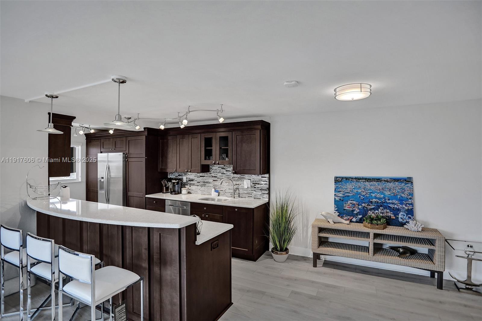 HILLSBORO ISLAND HOUSE CO - Residential