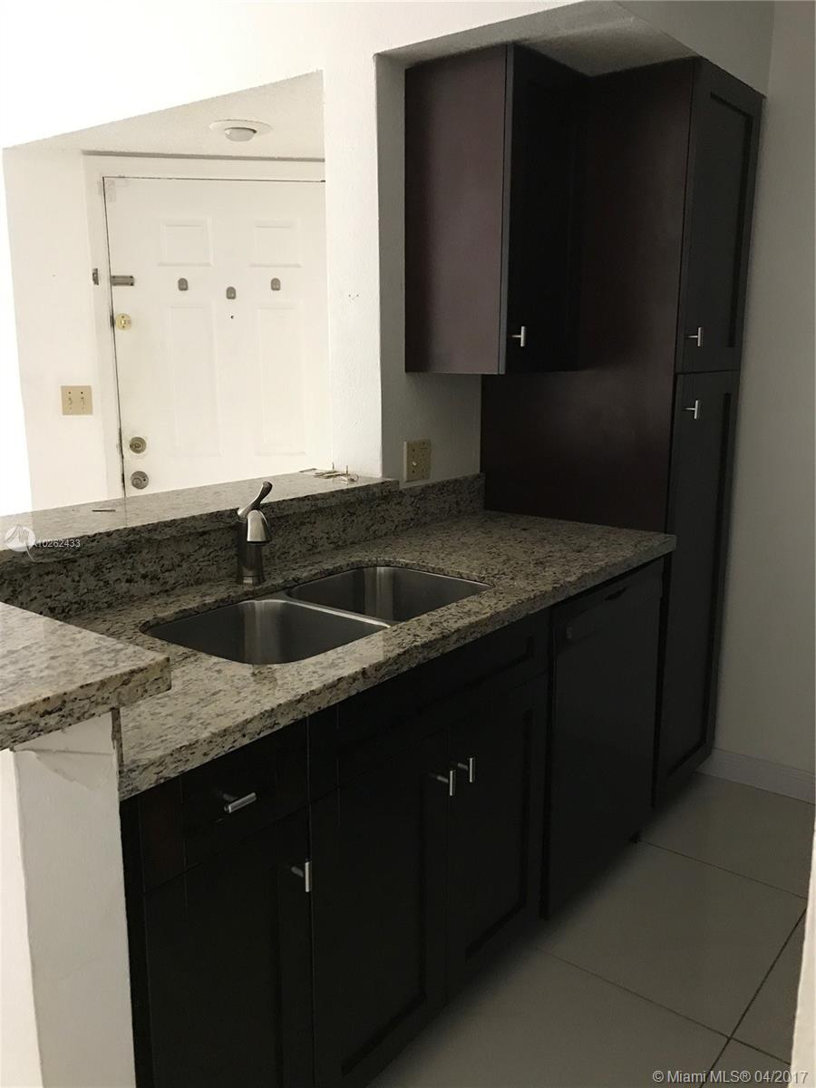 SUNDANCE AT DAVIE CONDO - Residential Lease