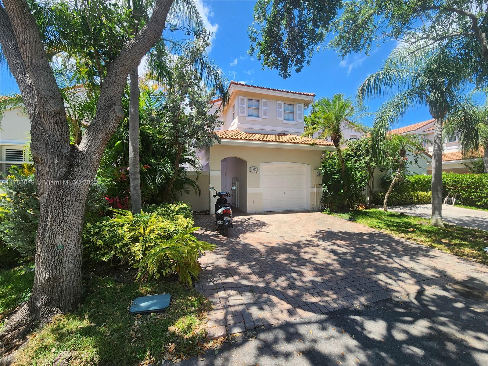 Rental Property at 1630 Weeping Willow Way, Hollywood, Broward County, Florida - Bedrooms: 3 
Bathrooms: 3  - $3,400 MO.