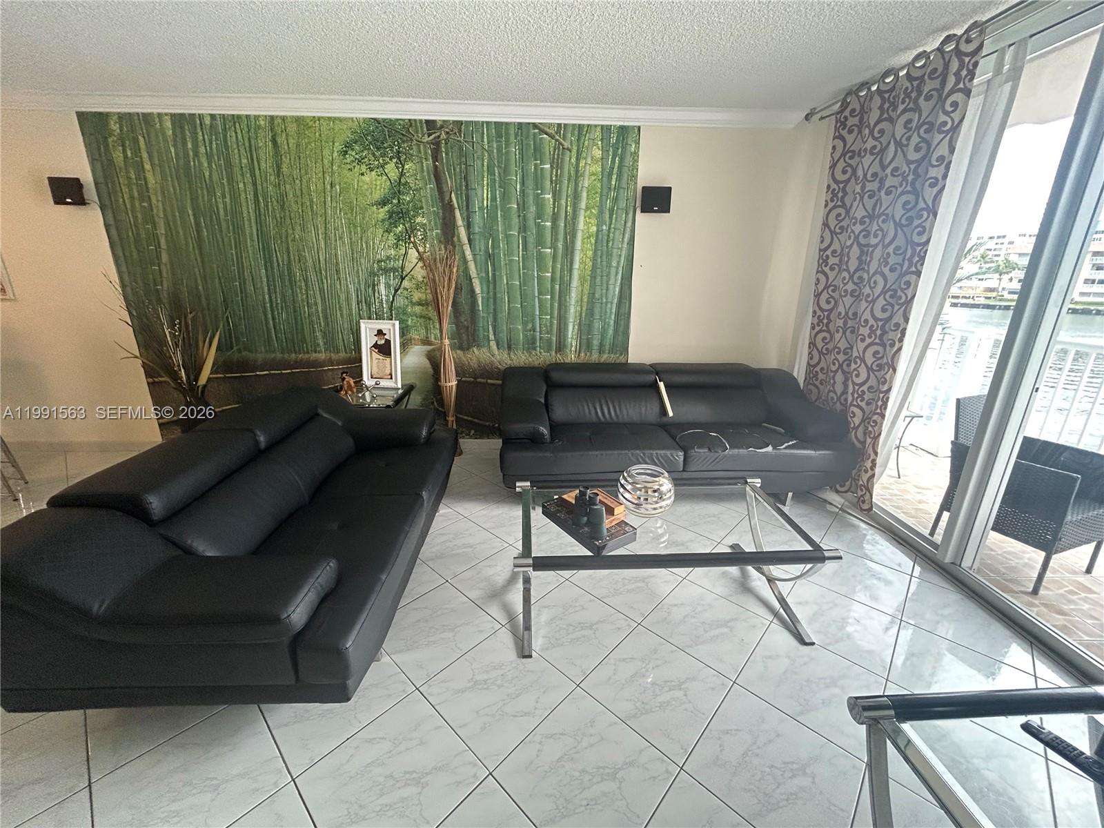 121 Golden Isles Dr 104