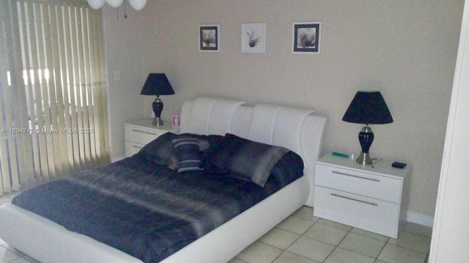 THIRD GULFSTREAM GARDEN - Residential Lease