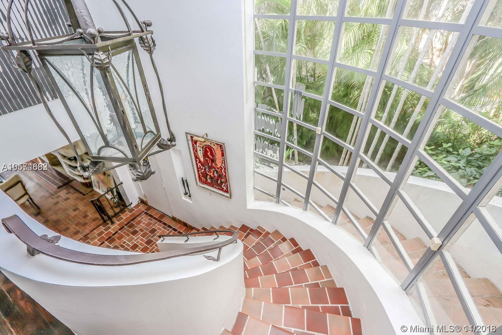 HIBISCUS ISLAND - Residential