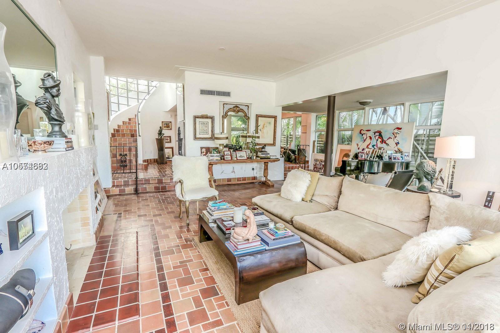 HIBISCUS ISLAND - Residential