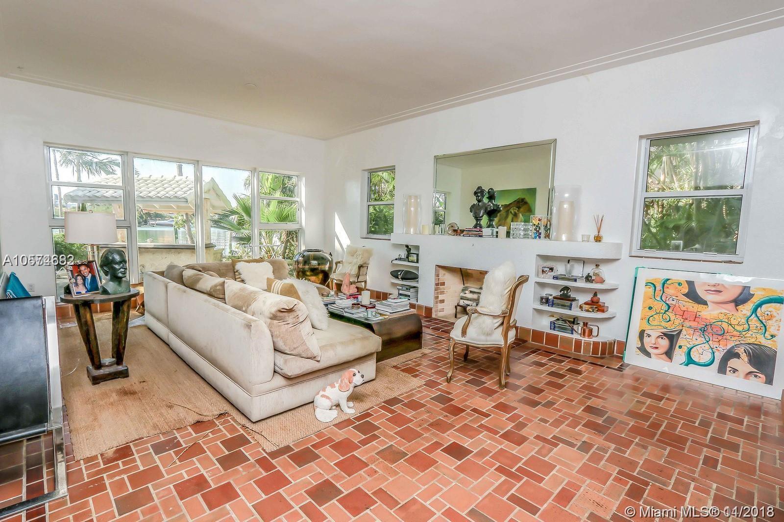 HIBISCUS ISLAND - Residential