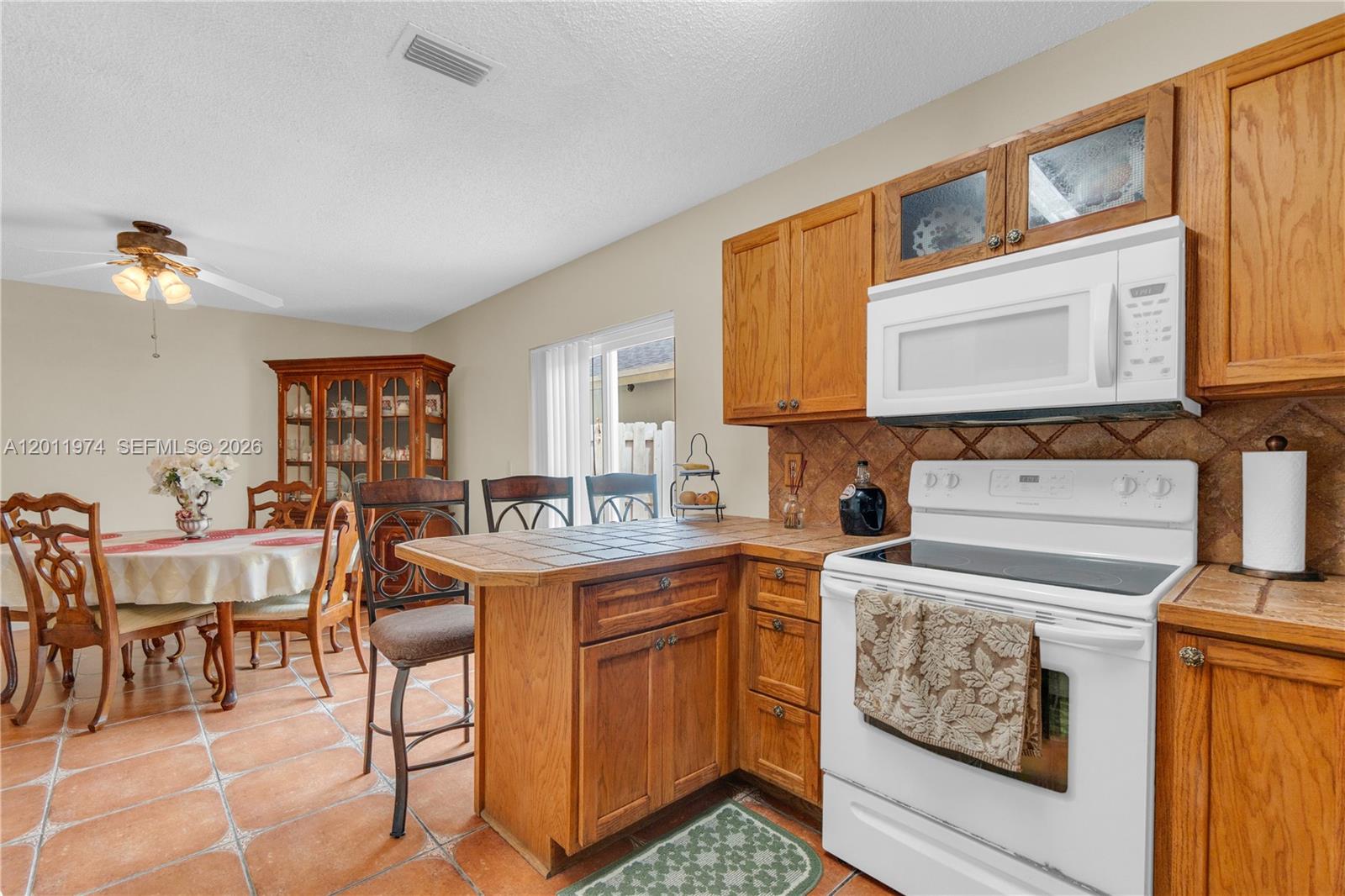 375 W Riverbend Dr
