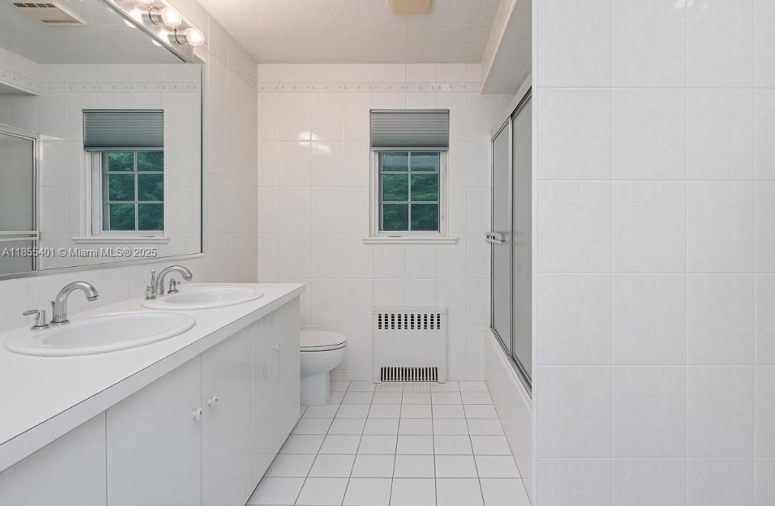 Todt Hill - Residential