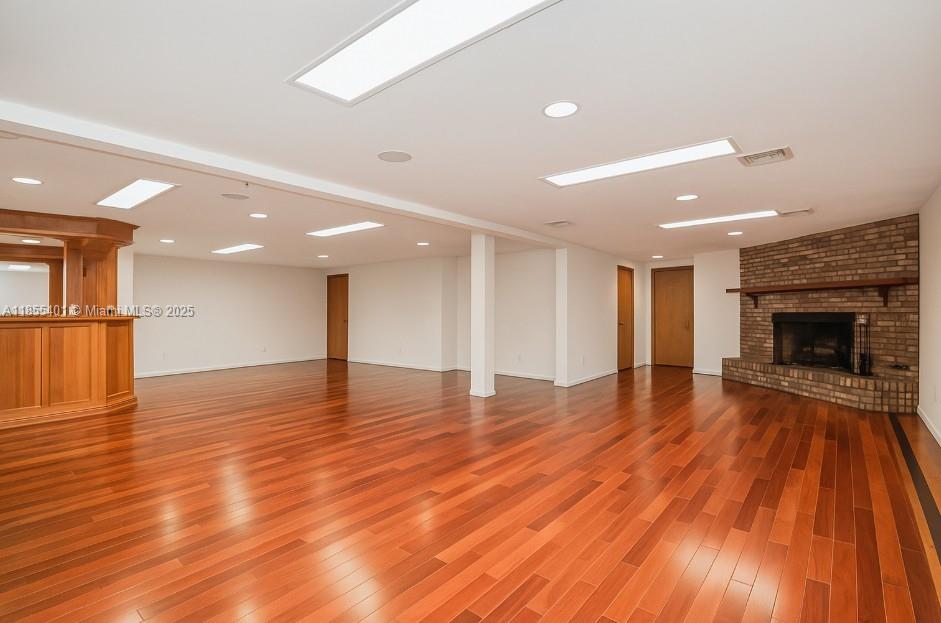 Todt Hill - Residential