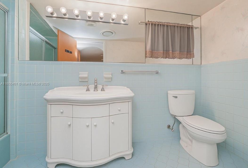 Todt Hill - Residential