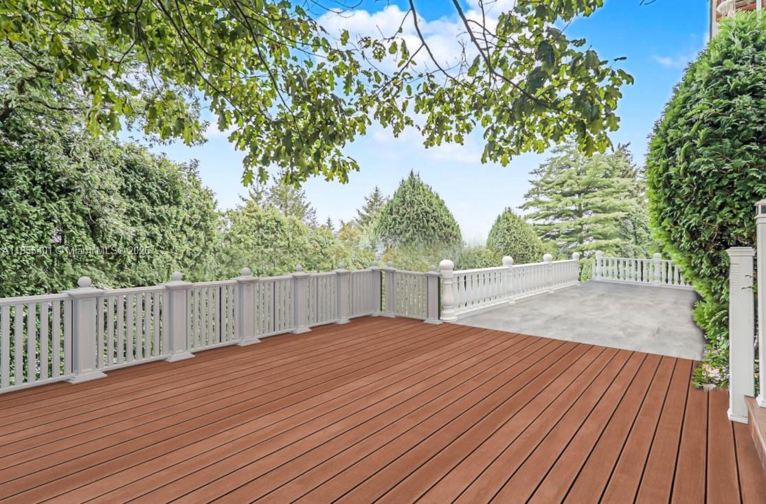 Todt Hill - Residential