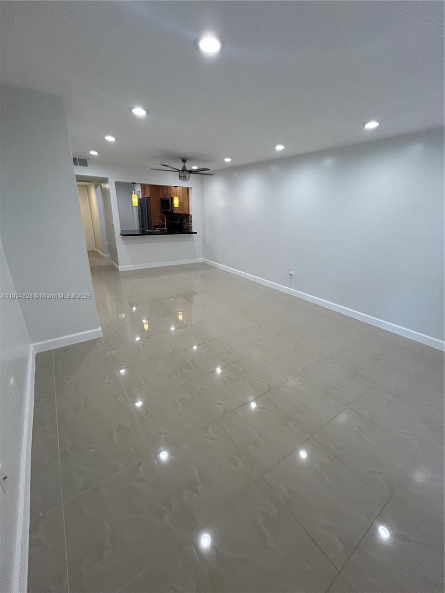 20730 NE 8th Ct 204-16