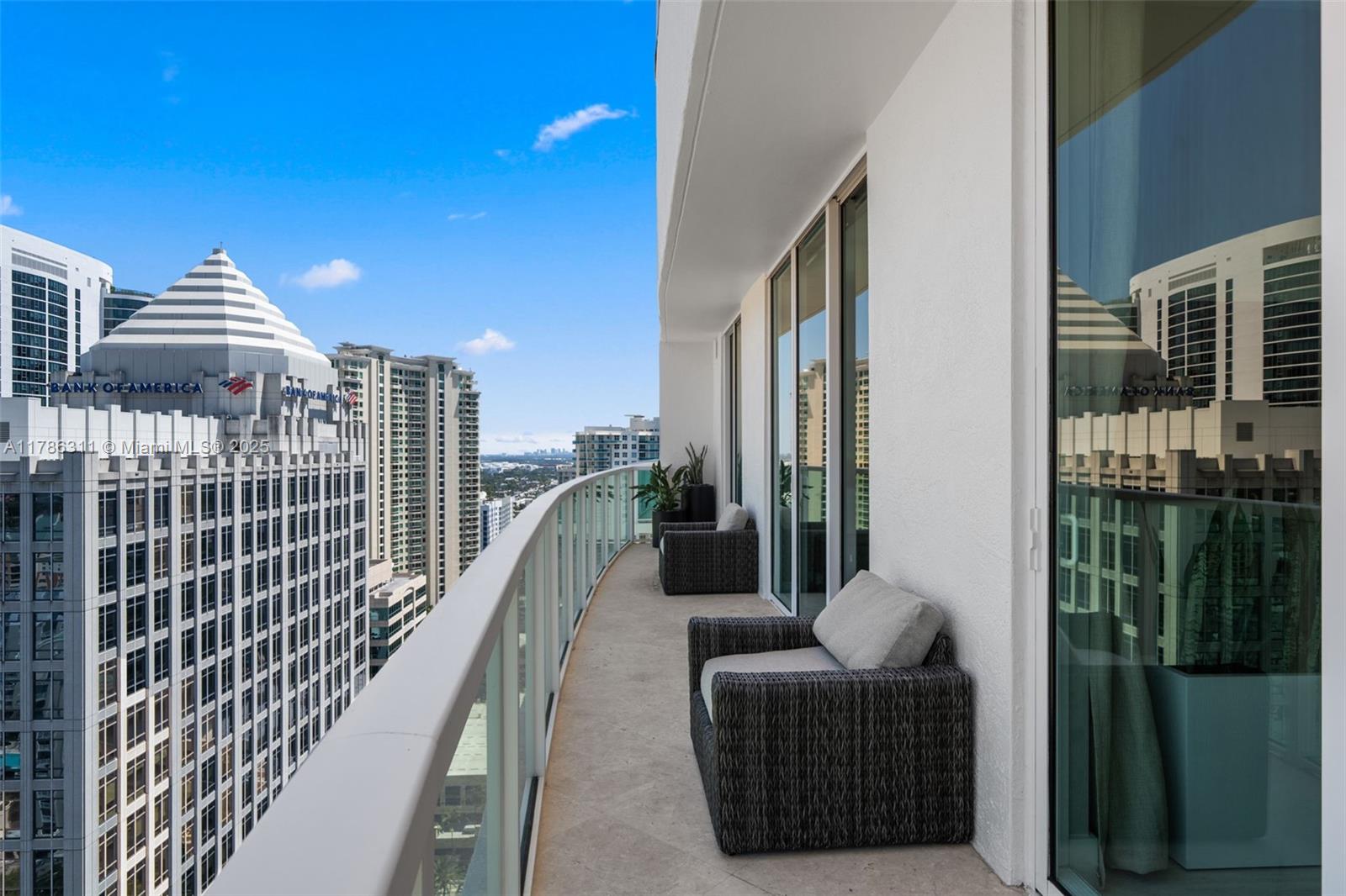 350 LAS OLAS PLACE CONDO - Residential