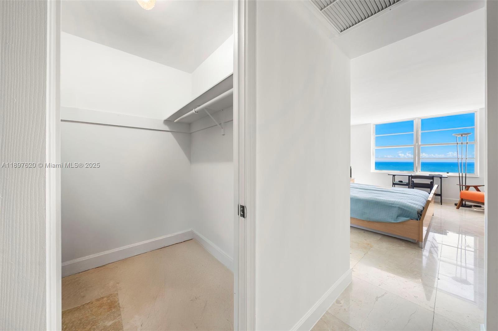 OCEANSIDE PLAZA CONDO - Residential