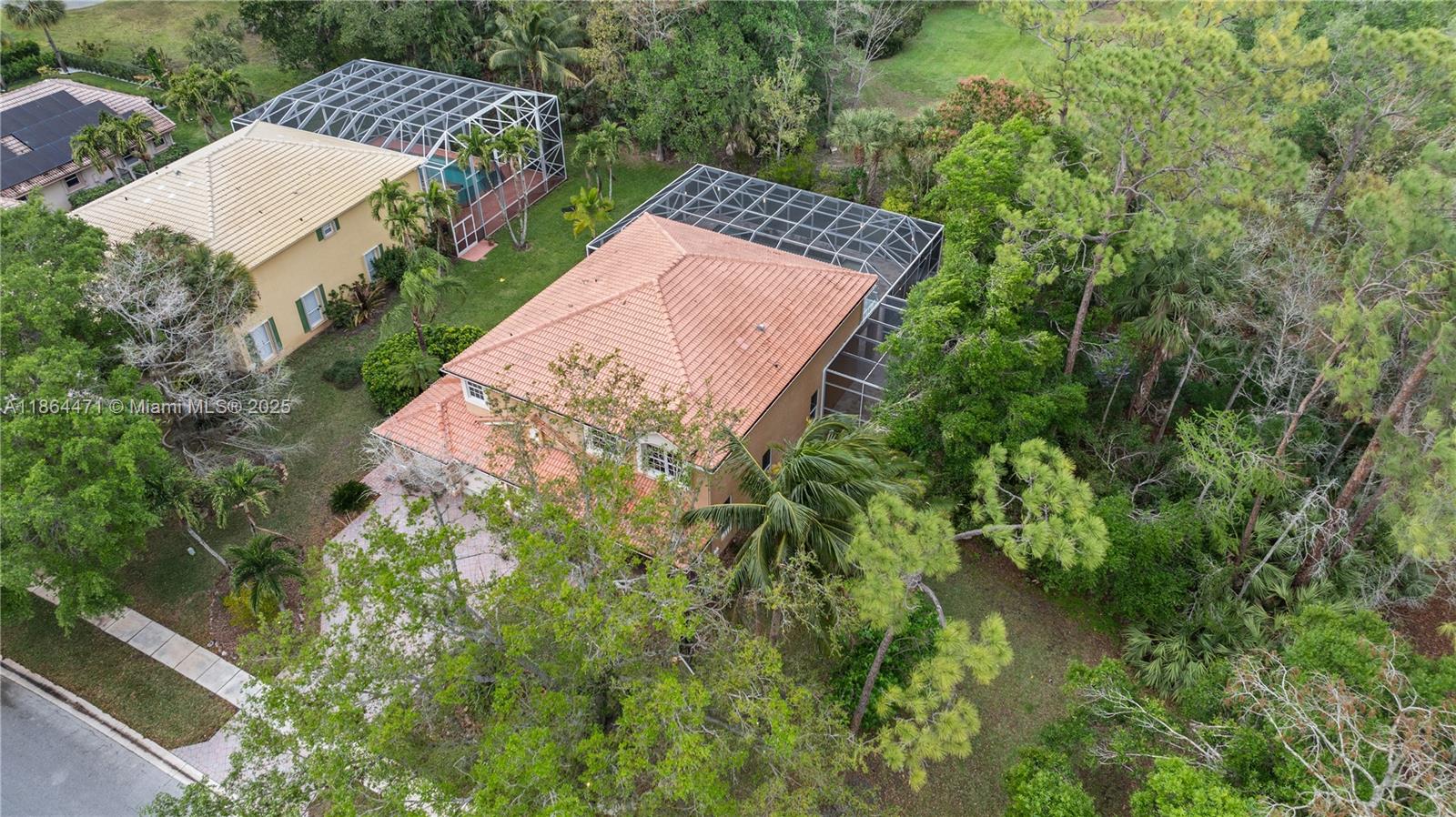 BINKS FOREST OF THE LANDI - Residential