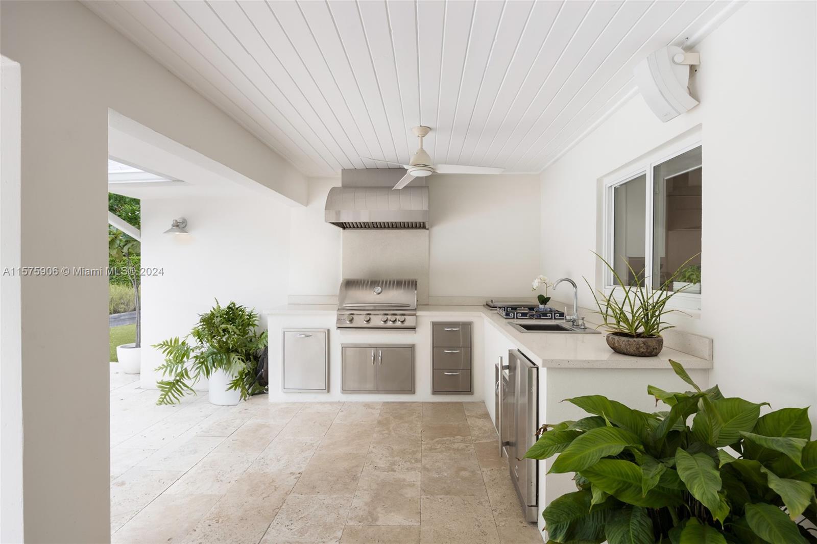 VILLAS DE LA FUENTE - Residential