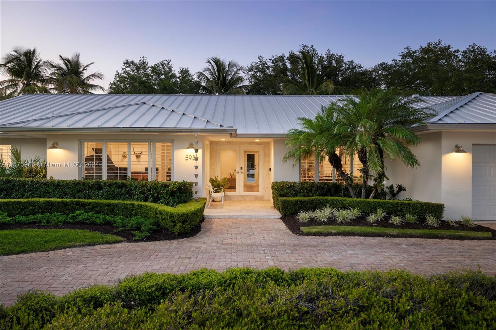 VILLAS DE LA FUENTE - Residential