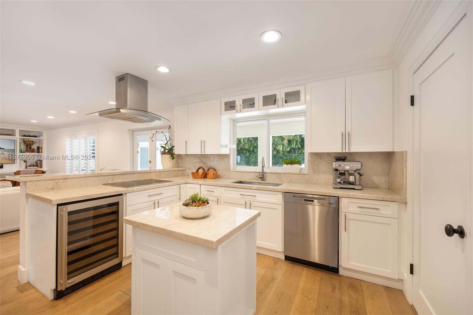 VILLAS DE LA FUENTE - Residential