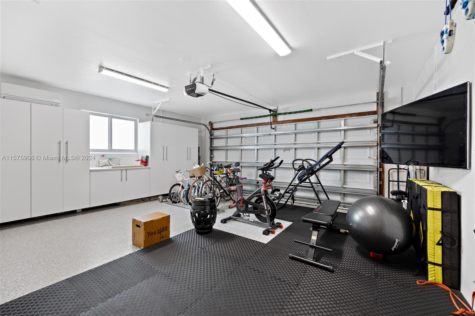 VILLAS DE LA FUENTE - Residential