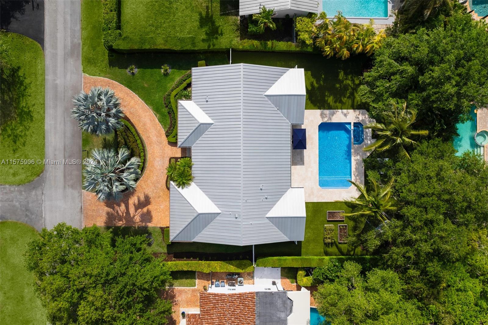 VILLAS DE LA FUENTE - Residential